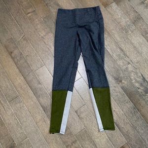 Onzie Flow color block leggings